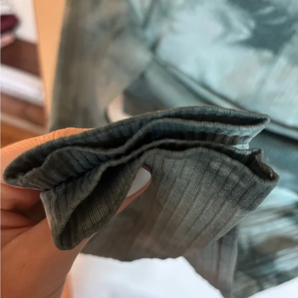 Lululemon Ebb to Street Long Sleeve Crop - Picture 6 of 7